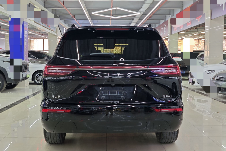 鸿蒙智行 问界M7 2024款 1.5T 智驾四驱Max版 6座车身外观6006