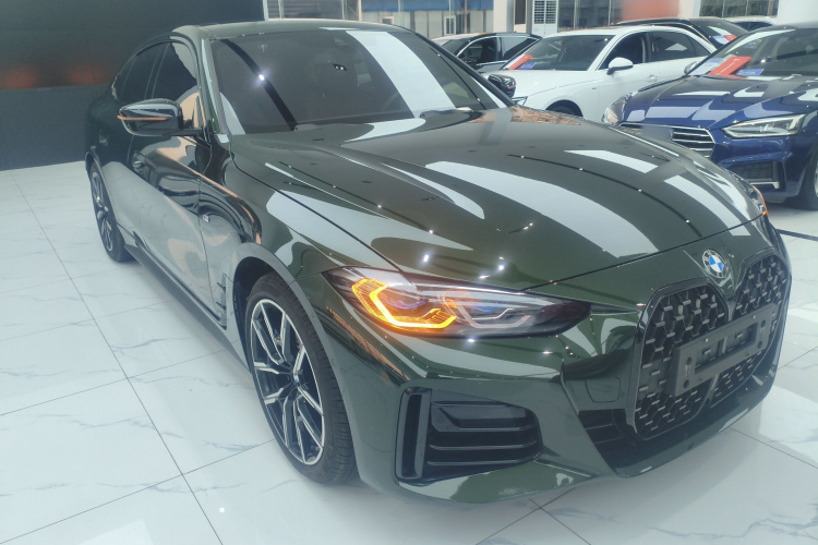 宝马4系 2022款 425i Gran Coupe M运动曜夜套装车身外观6002