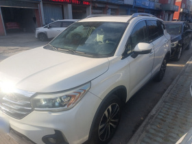 广汽传祺 传祺GS4 2015款 200T G-DCT豪华版