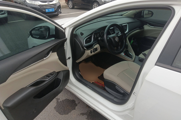 别克 英朗 2018款 15T 双离合进取型 国V中控内饰7003