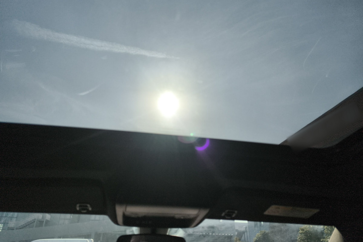 凯迪拉克XT4 2023款 28T 两驱风尚型局部细节22