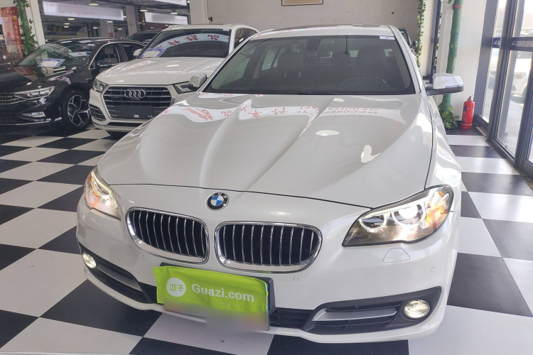 宝马5系 2017款 520Li 典雅型车身外观6001