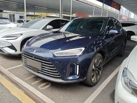 鸿蒙智行 问界M5 2022款 增程四驱性能版