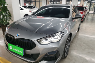 宝马2系(进口) 2023款 改款 225i 四门轿跑车 M运动曜夜套装