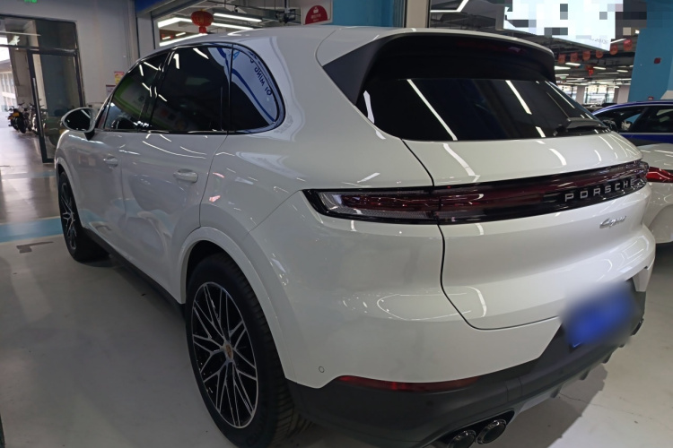 保时捷 2025款 Cayenne 3.0T车身外观6002