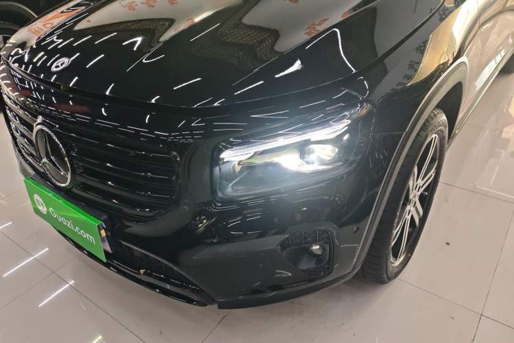 奔驰GLB 2024款 GLB 220 4MATIC局部细节36