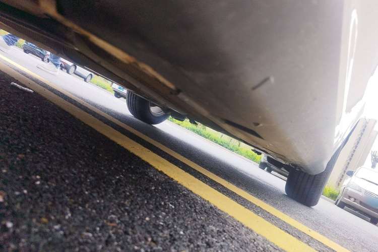 福特 福克斯 2018款 两厢经典 1.6L 自动舒适型智行版局部细节9004