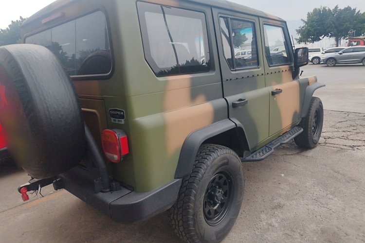 BAW北汽制造 212经典 2023款 狙击手 2.4T 手动轻装款车身外观7