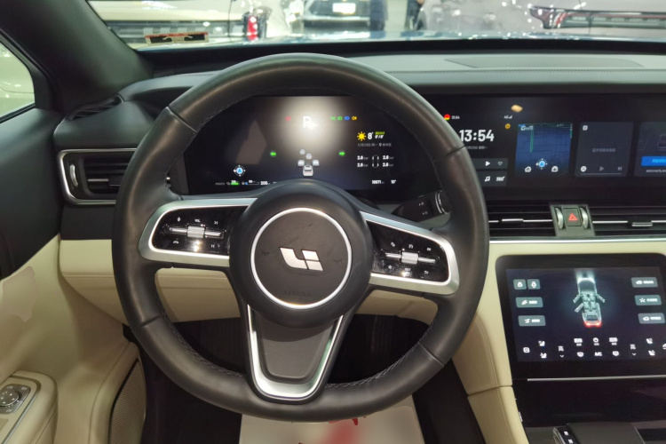 理想汽车 理想ONE 2021款 增程6座版中控内饰13