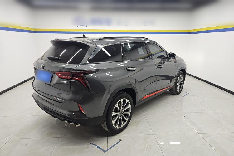 长安CS75 PLUS 2021款 2.0T 自动领航型车身外观7