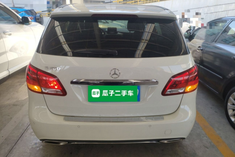 奔驰B级 2019款 B 200 动感型车身外观6004