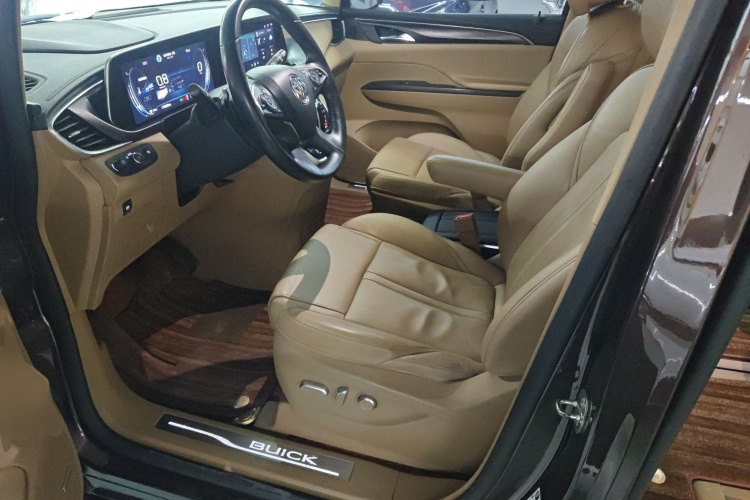 别克GL8 2021款 ES陆尊 653T 旗舰型中控内饰19