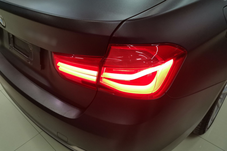 宝马3系 2018款 320Li 时尚型车身外观6006