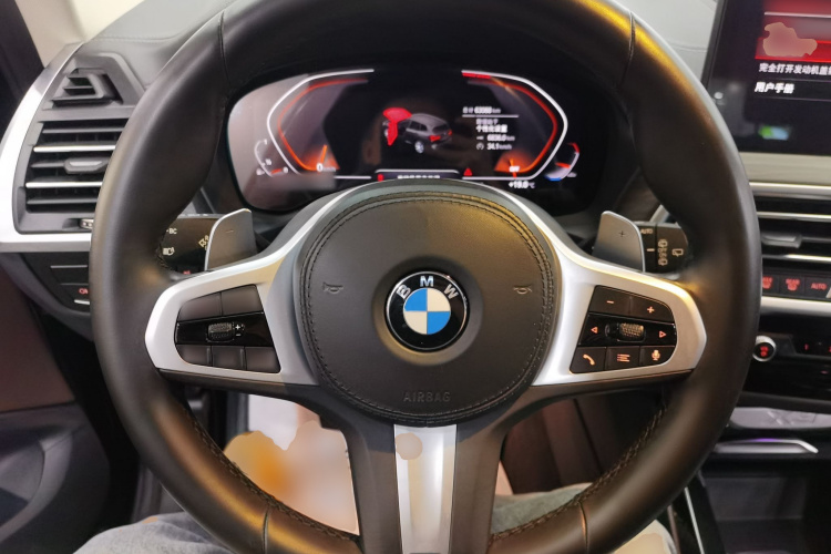 宝马X3 2022款 xDrive30i 领先型 M曜夜套装中控内饰13