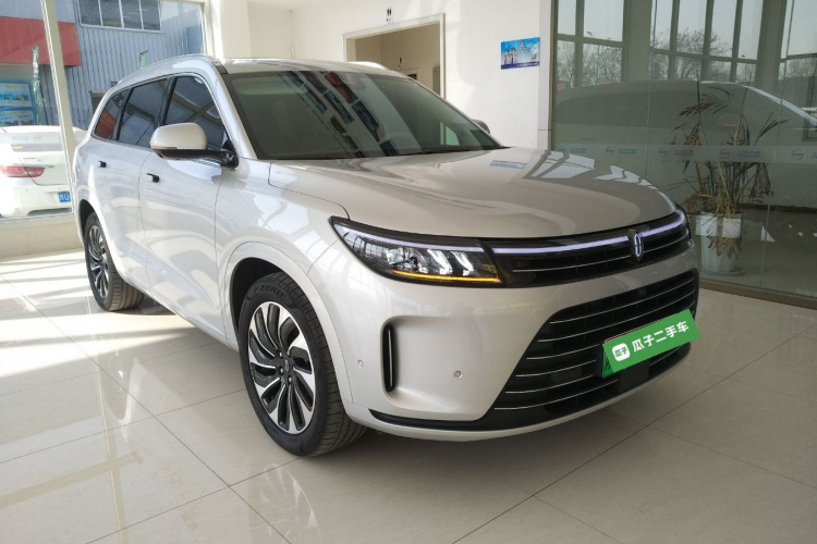 鸿蒙智行 问界M7 2024款 1.5T 后驱Plus版 6座车身外观6002