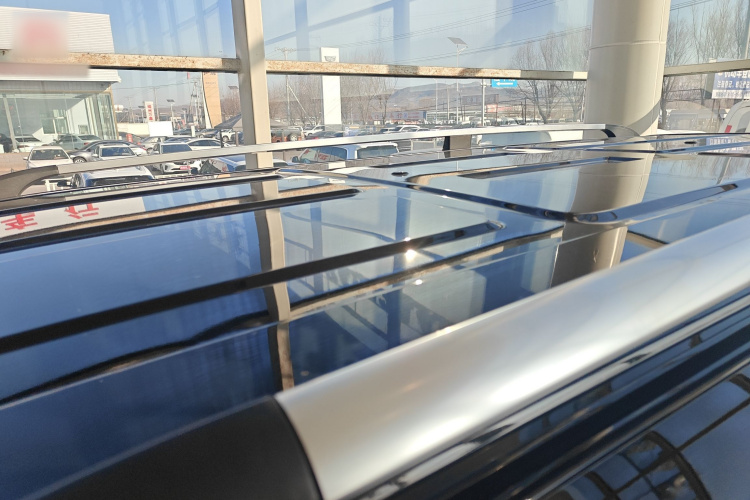 钧天 沃森威尔福特黑武士 2025款 2.0T 汽油巅峰版局部细节57