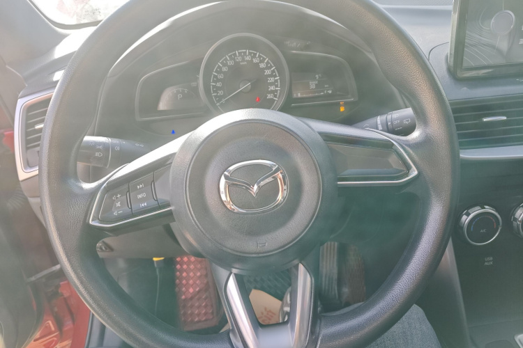 马自达CX-4 2018款 2.0L 自动两驱蓝天活力版 国V局部细节13