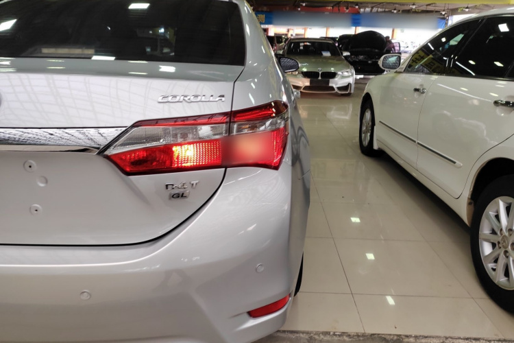 丰田 卡罗拉 2017款 改款 1.2T S-CVT GL车身外观6001