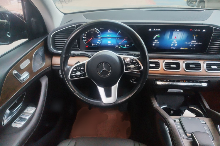 奔驰GLE新能源 2021款 GLE 350 e 4MATIC中控内饰13