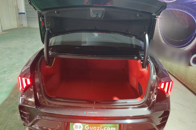 领克03 2023款 1.5TD DCT劲Pro机舱底盘23