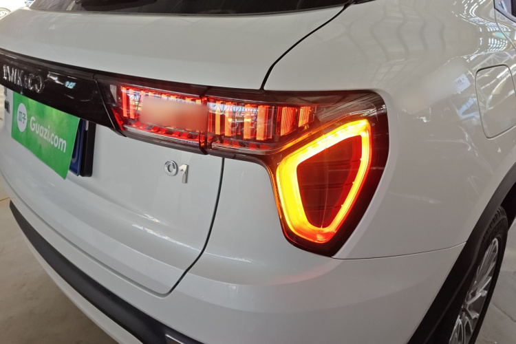 领克01 2019款 2.0T 两驱型版 国VI车身外观6006