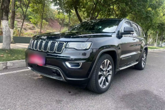 Jeep 大切诺基(进口) 2017款 3.0L 精英导航版