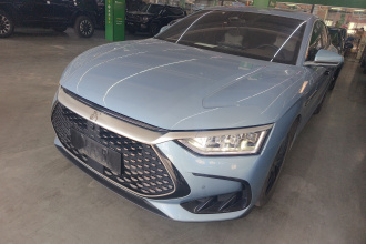 比亚迪 汉 2023款 DM-i 冠军版 121KM 尊贵型