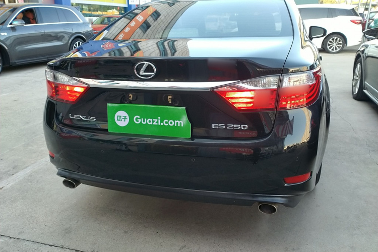 雷克萨斯ES 2014款 250 舒适版车身外观6004