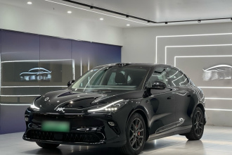 智己汽车 智己LS6 2025款 超强性能灵蜥智享版