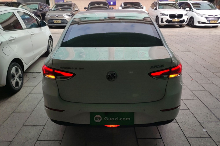 别克 英朗 2021款 改款 典范 1.5L 自动精英型车身外观6004