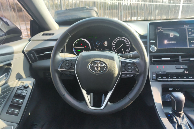 丰田 亚洲龙 2019款 双擎 2.5L XLE尊贵版 国VI中控内饰13