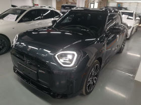 电动MINI ACEMAN 2024款 SE 赛车手