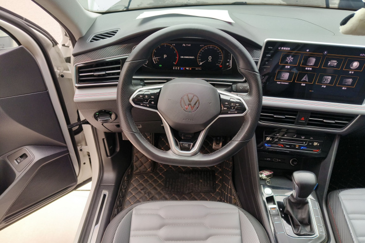 大众 途观X 2022款 330TSI 两驱越享版局部细节13