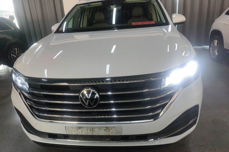 大众 威然 2024款 330TSI 豪华版车身外观2