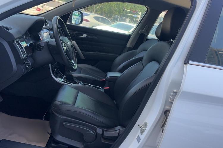 哈弗H2 2016款 红标 1.5T 自动两驱豪华型中控内饰19