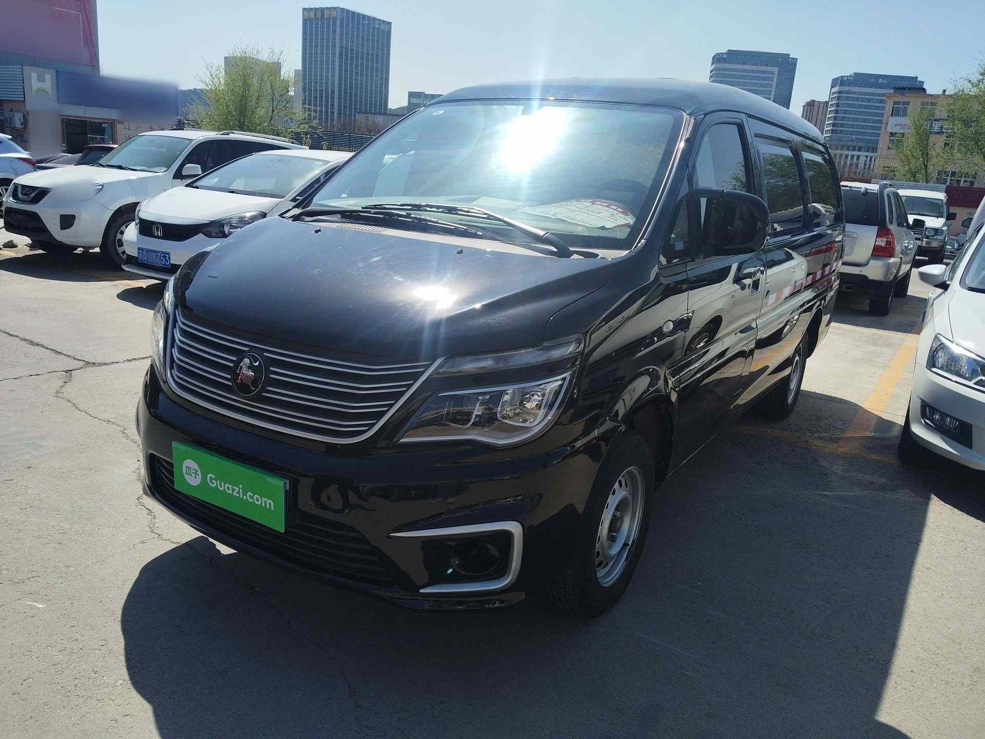 东风风行 菱智 2023款 V3 1.6L 基本型 2座(2)