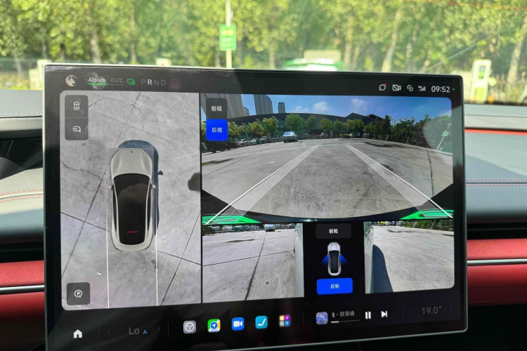 小米汽车 小米SU7 2024款 四驱超长续航高阶智驾Max版中控内饰7008