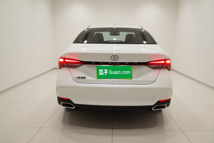 丰田 亚洲龙 2023款 2.0L 豪华版车身外观6