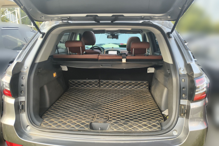 中华V6 2018款 1.5T 自动尊贵型局部细节23