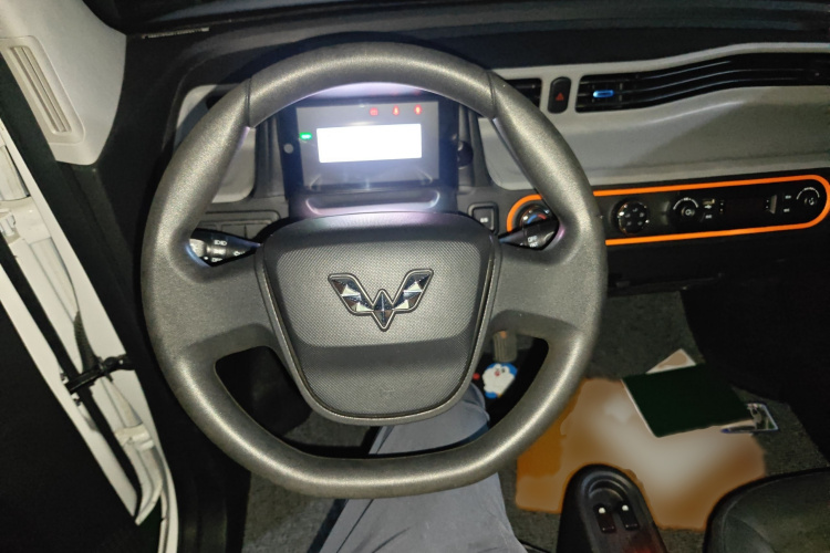 五菱汽车 宏光MINIEV 2022款 轻松款 磷酸铁锂局部细节13