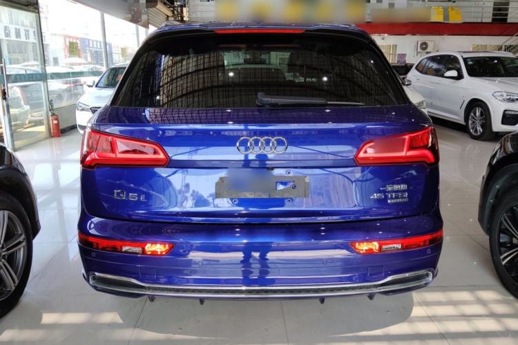 奥迪Q5L 2018款 45 TFSI 尊享时尚型 国V车身外观6