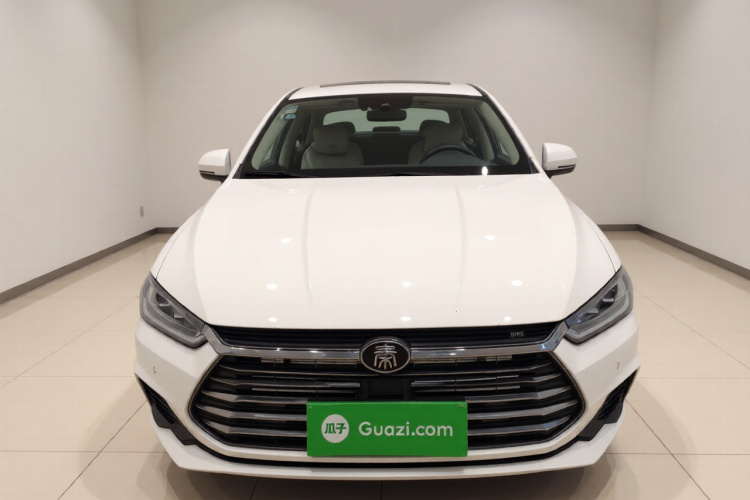 比亚迪 秦Pro 2019款 超能版 1.5TI 自动智联锋享型 国VI车身外观2