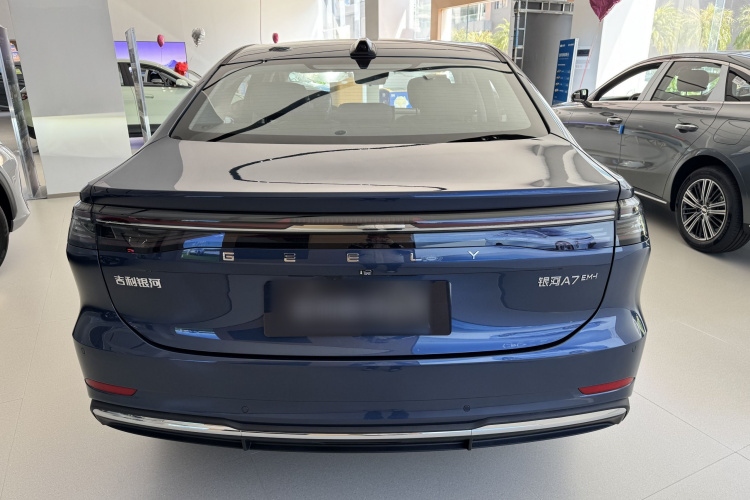 吉利银河 银河A7 2025款 EM-i 150km 探索+版车身外观6004
