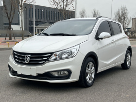 宝骏310 2016款 1.2L 手动豪华型