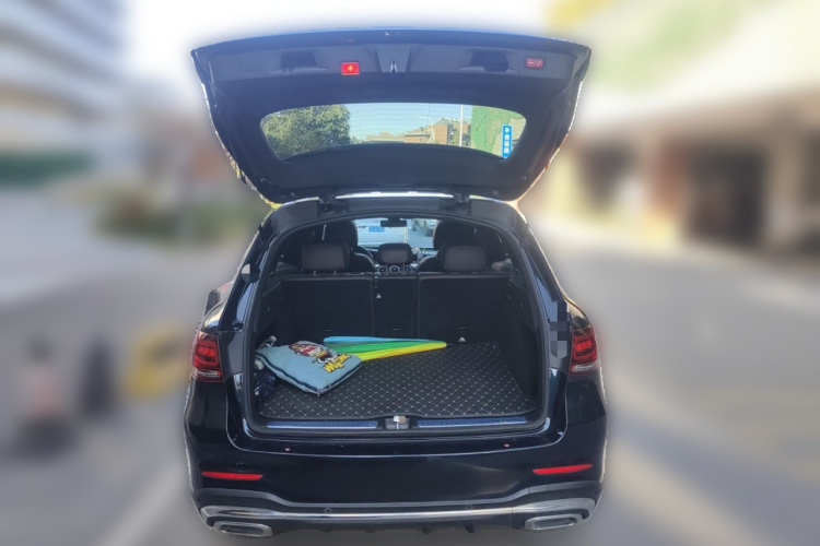 奔驰GLC 2020款 GLC 260 L 4MATIC 豪华型中控内饰23