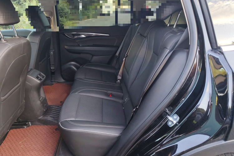 别克 2022款 昂科威Plus 652T 五座豪华型中控内饰7004