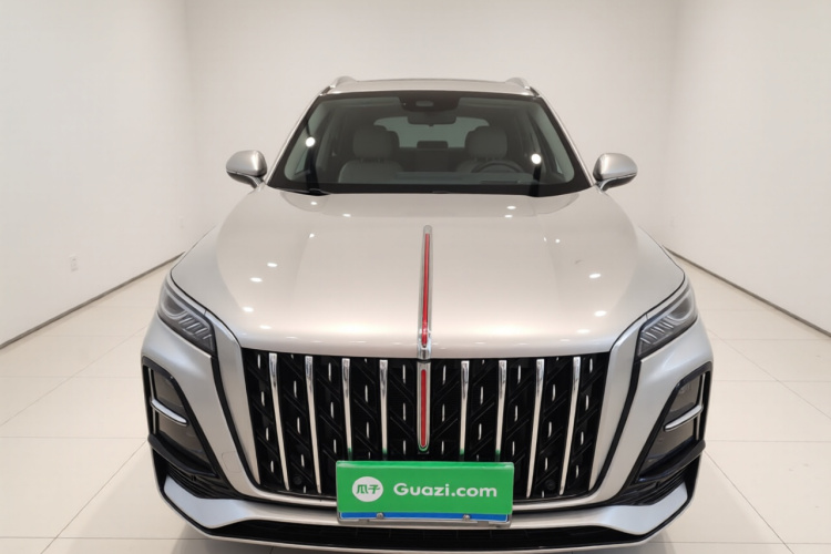 红旗HS5 2023款 2.0T 旗享Pro版车身外观2