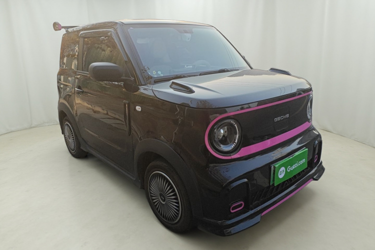 吉利银河 2025款 210km 熊猫卡丁车身外观3