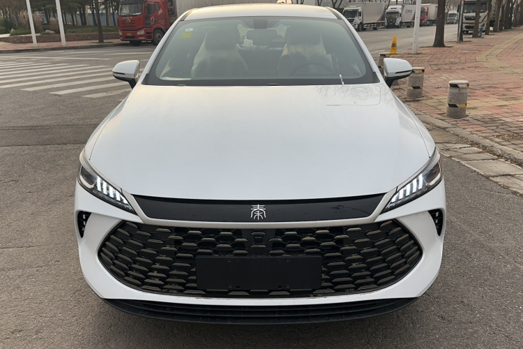 比亚迪 秦PLUS 2025款 DM-i 智驾版 128KM进取型车身外观6001