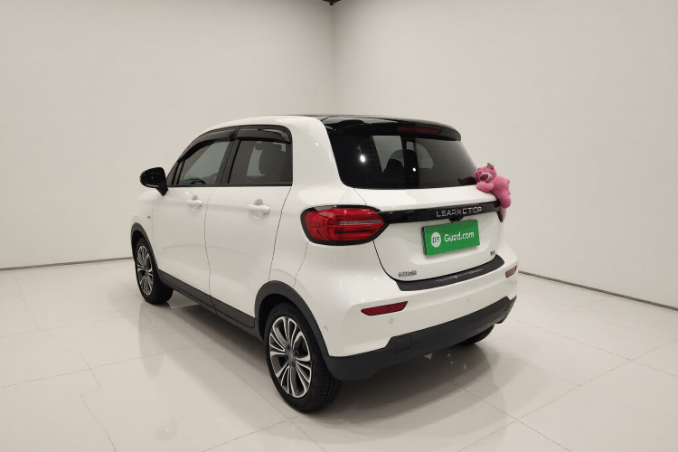 零跑汽车 零跑T03 2020款 400豪华版车身外观5